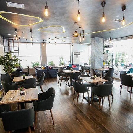 Lubjana Hotel Durres Luaran gambar