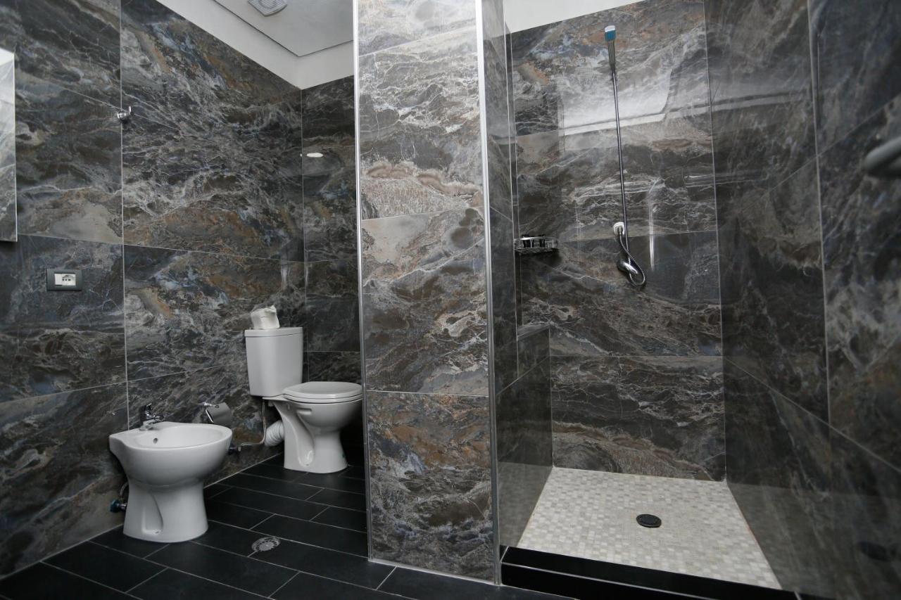 Lubjana Hotel Durres Luaran gambar