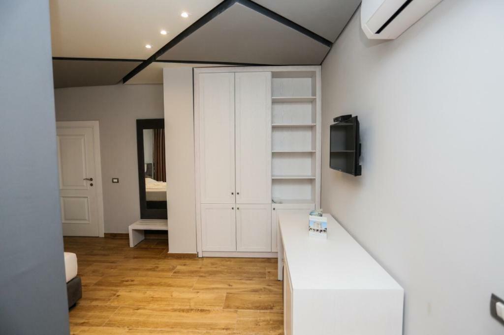 Lubjana Hotel Durres Luaran gambar